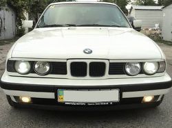 Альтернативная оптика Накладки на фары BMW E34